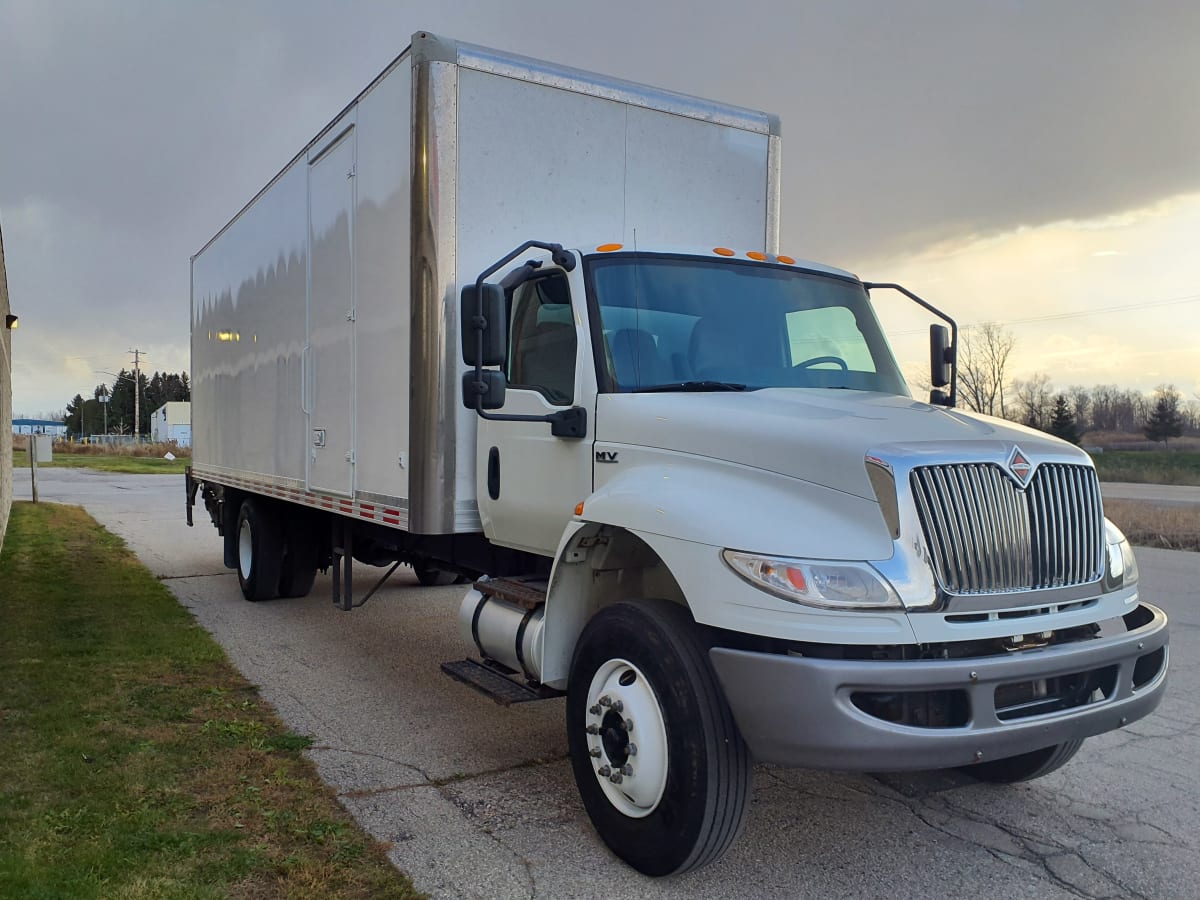 2020 Navistar International MV607 (4X2) 241108