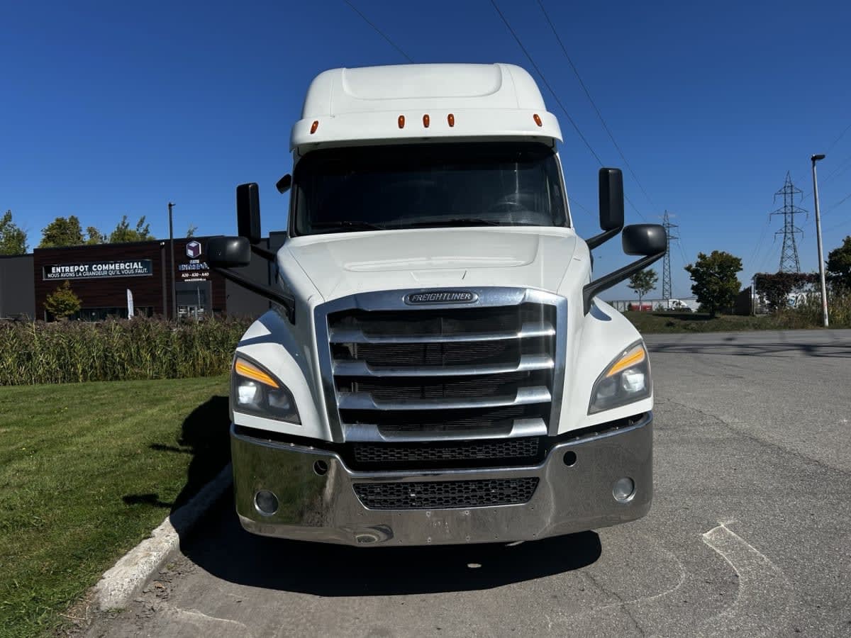 2020 Freightliner NEW CASCADIA PX12664 241111