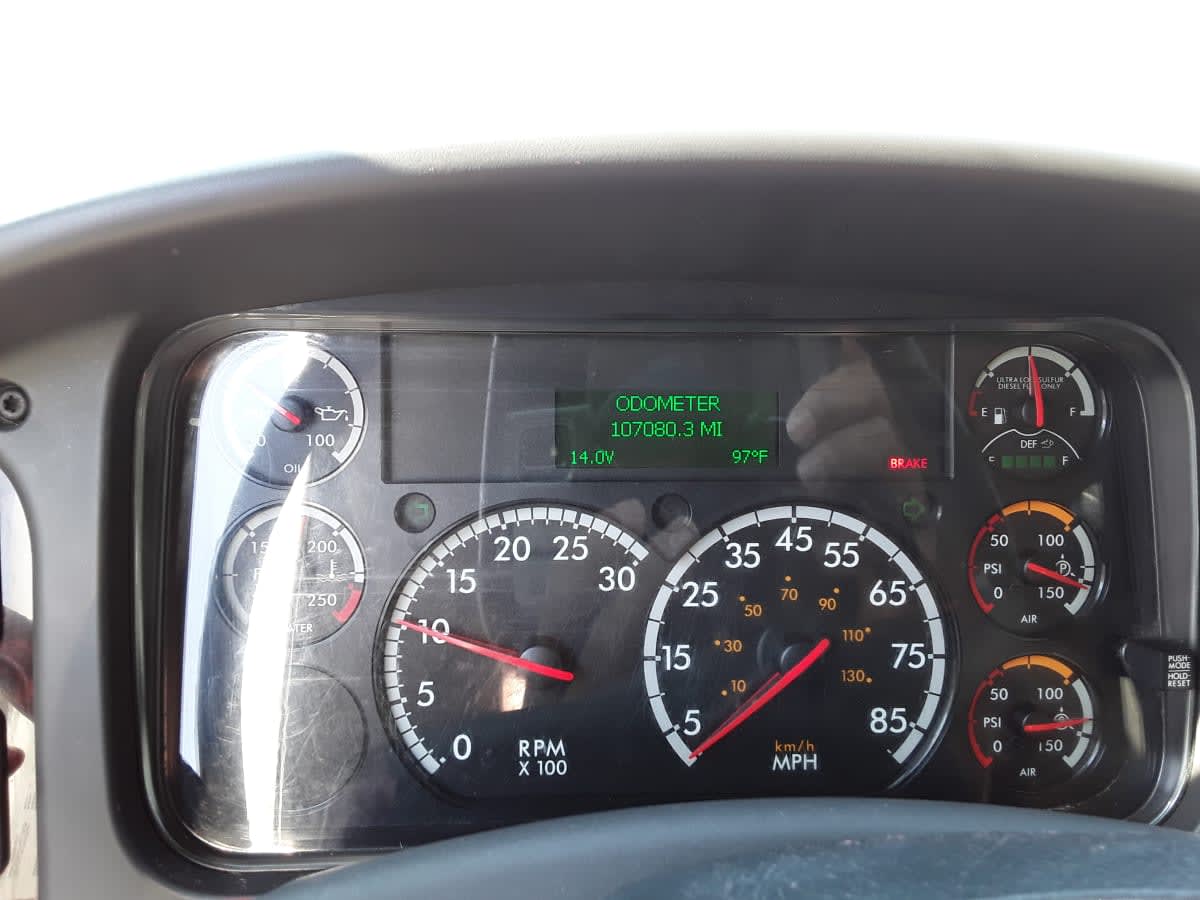 2020 Freightliner/Mercedes M2 106 241174