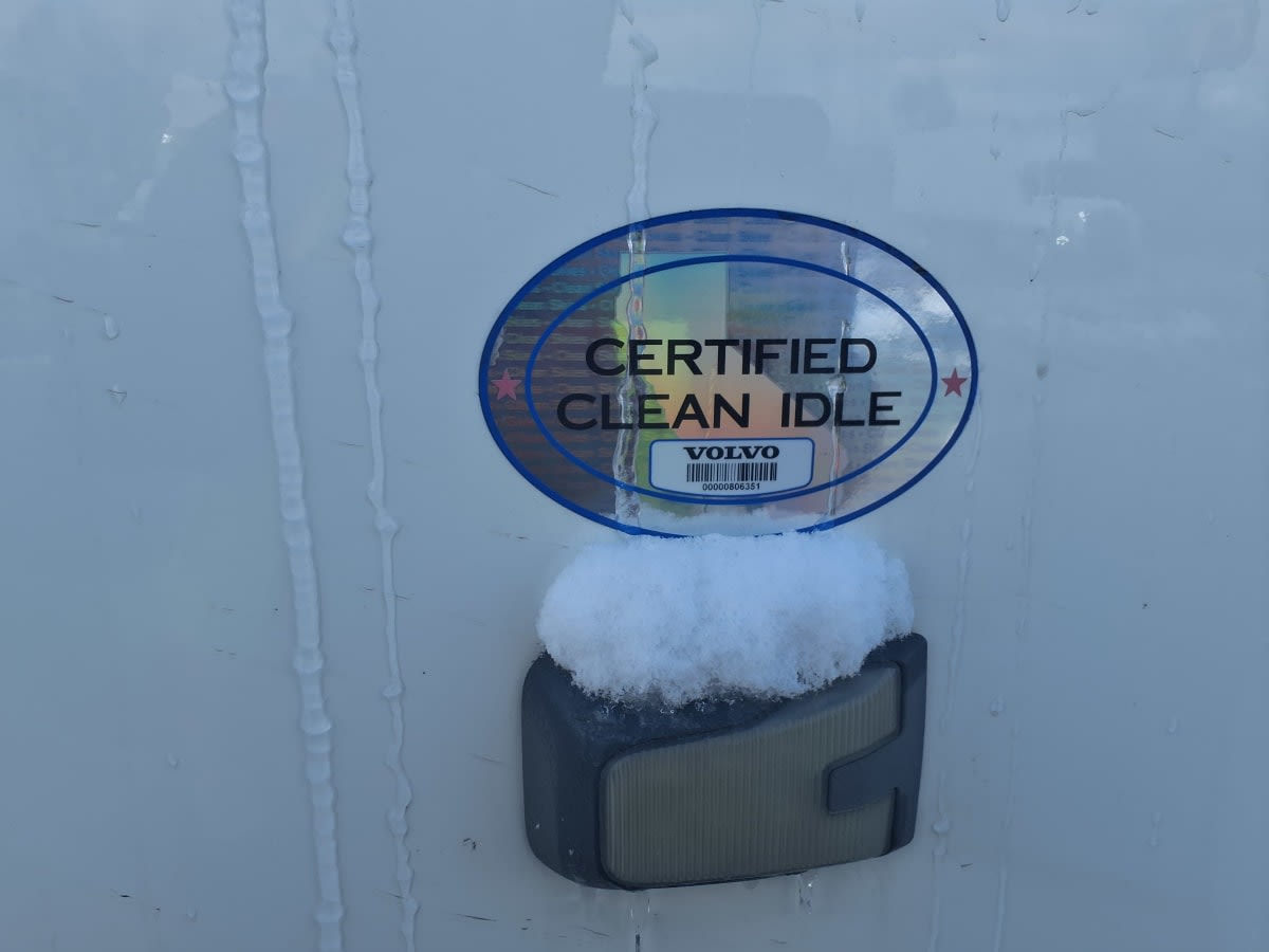 2020 Volvo - image 12