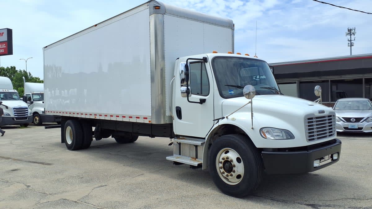 2020 Freightliner/Mercedes M2 106 241246