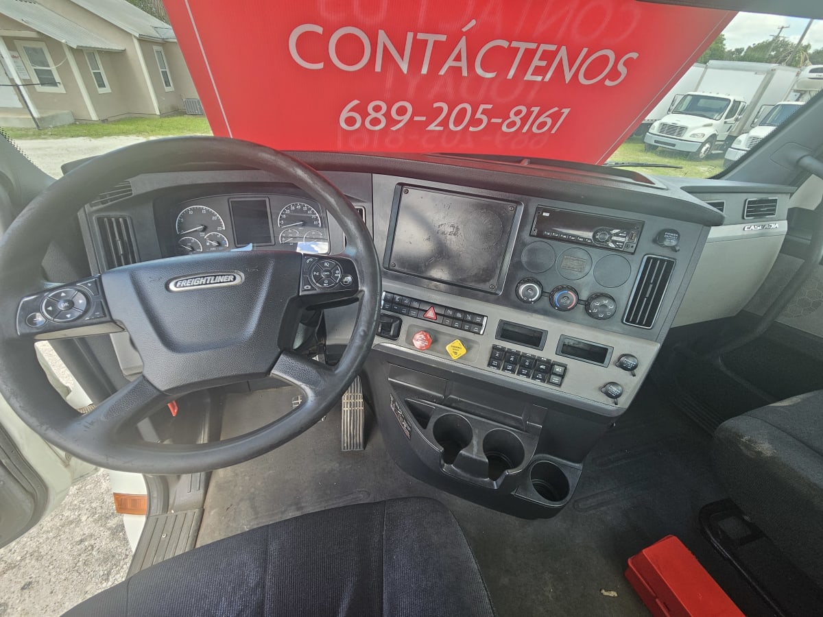 2020 Freightliner/Mercedes NEW CASCADIA PX12664 241269