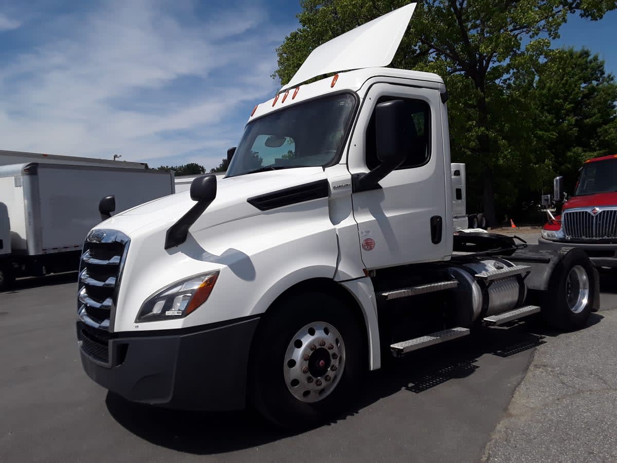 2020 Freightliner/Mercedes NEW CASCADIA 126 241280