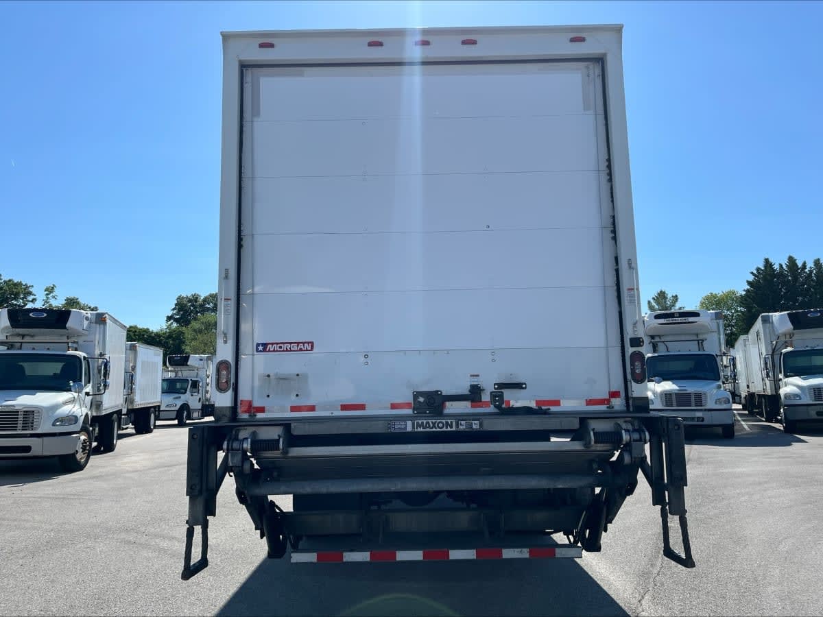 2020 Freightliner M2 106 in Beltsville, MD — photo 5