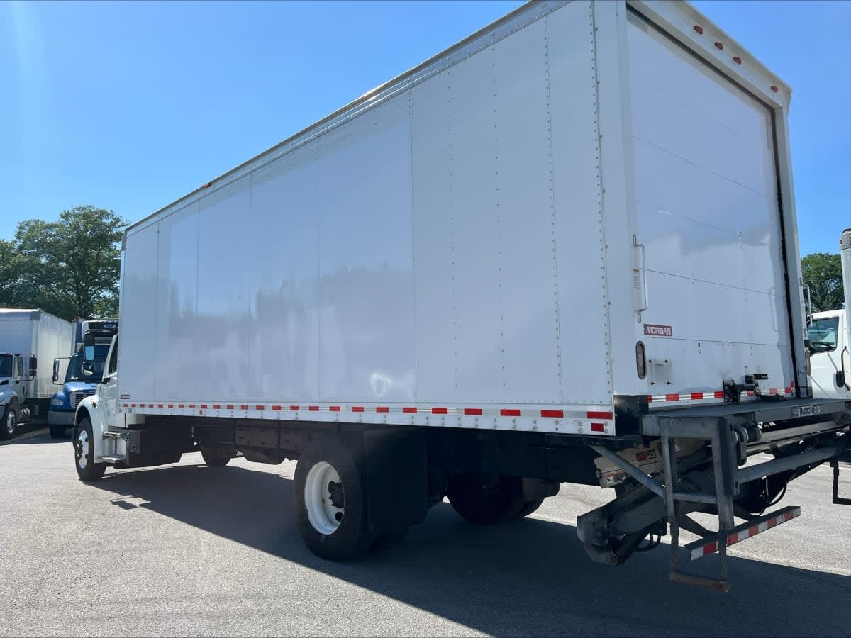 2020 Freightliner M2 106 in Beltsville, MD — photo 6