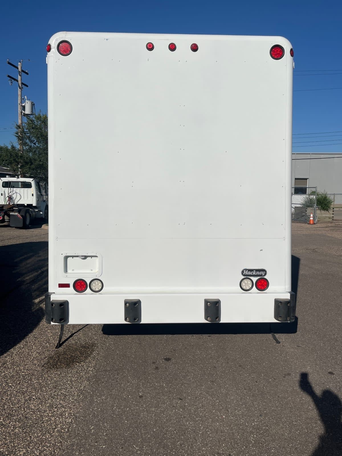 2020 Freightliner/Mercedes M2 106 241506
