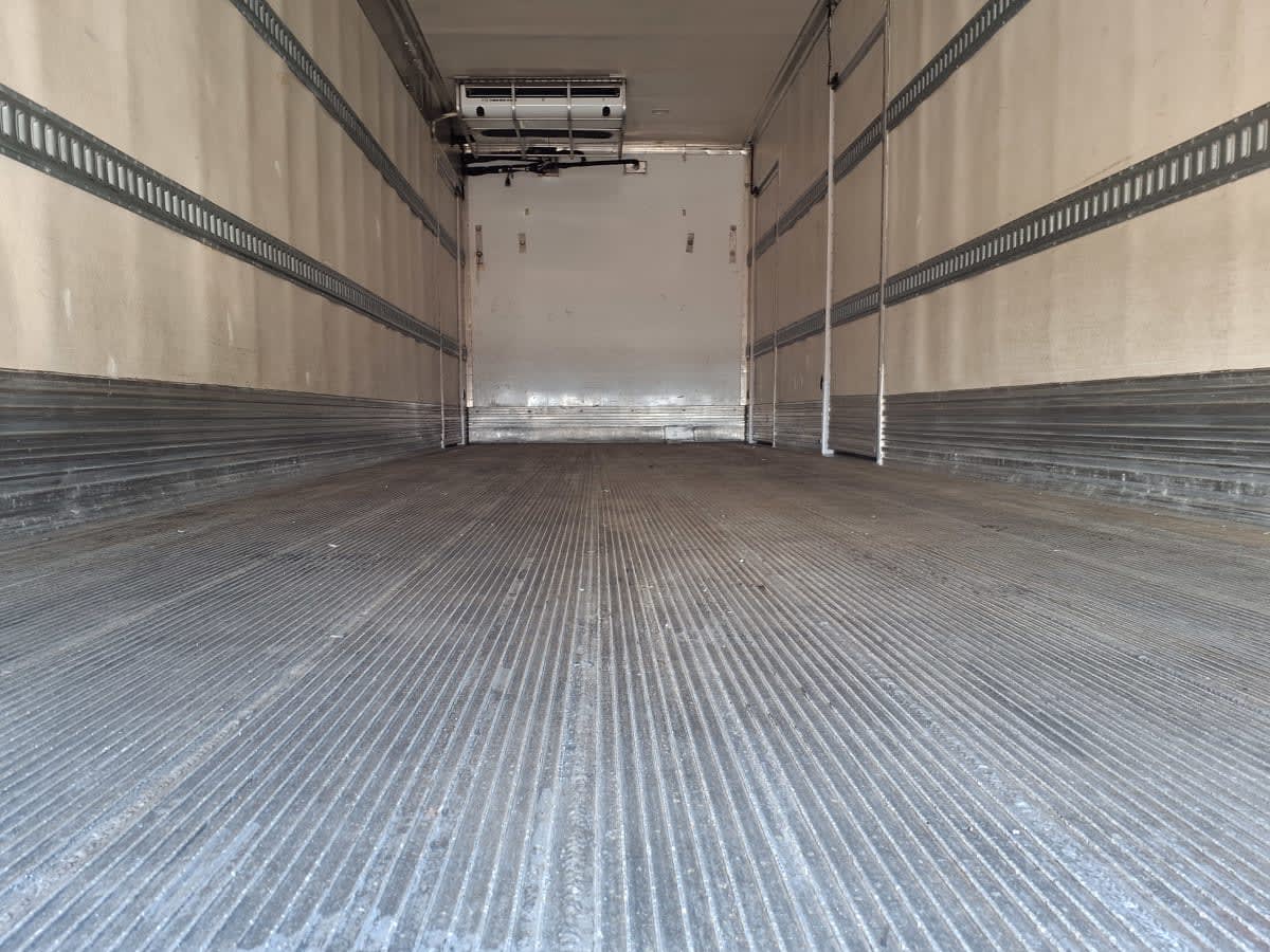 2020 Freightliner/Mercedes M2 106 241511