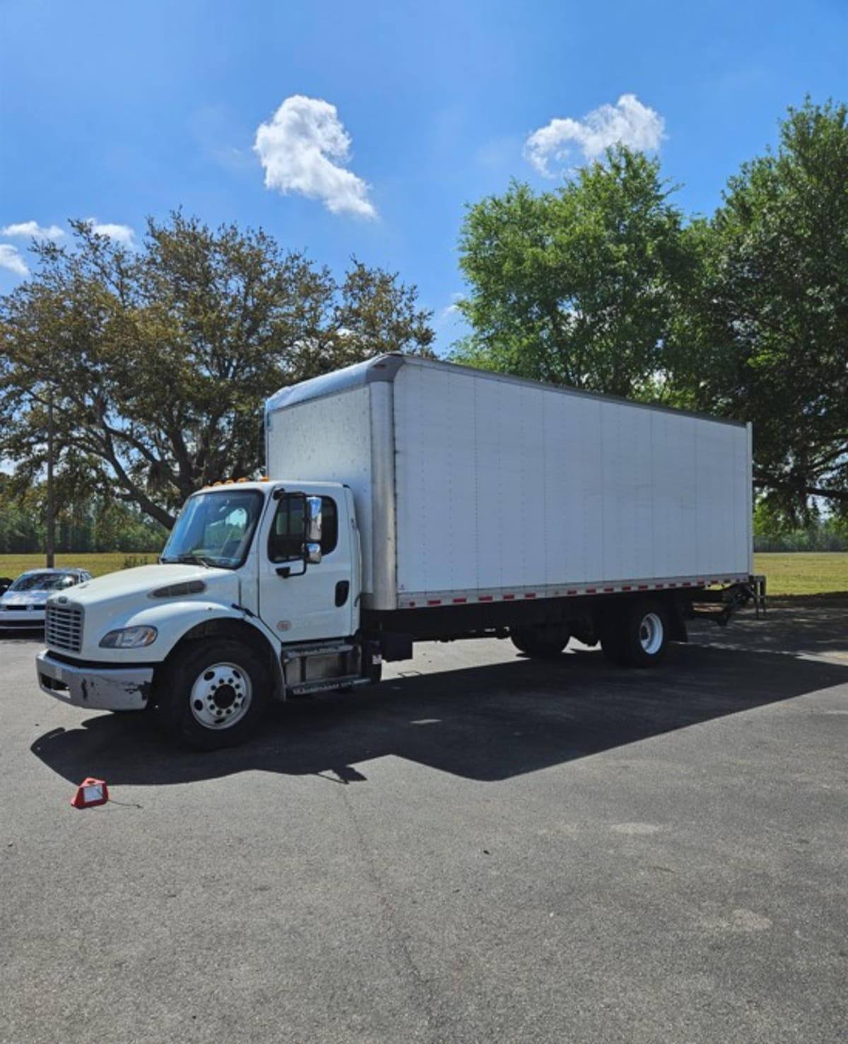 2021 Freightliner/Mercedes M2 106 241588