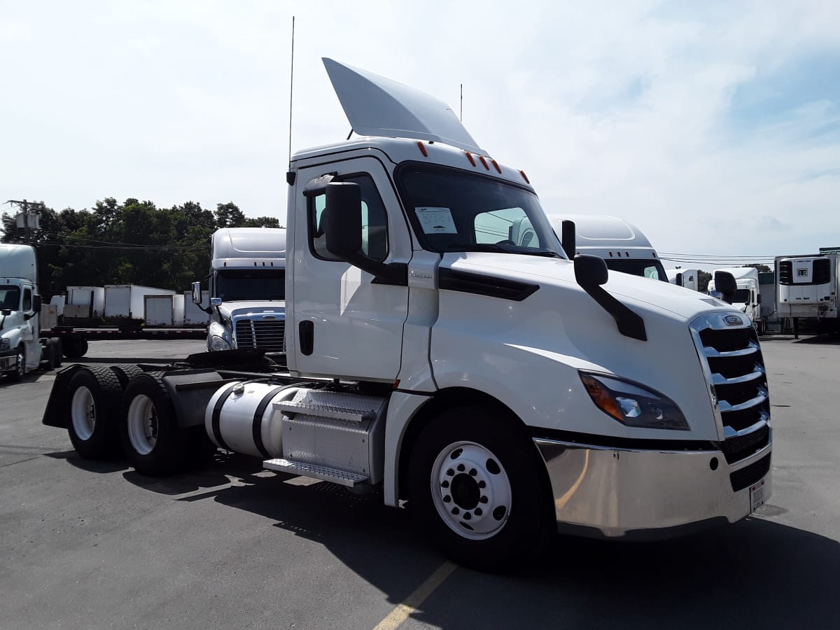 2020 Freightliner/Mercedes NEW CASCADIA PX12664 241610