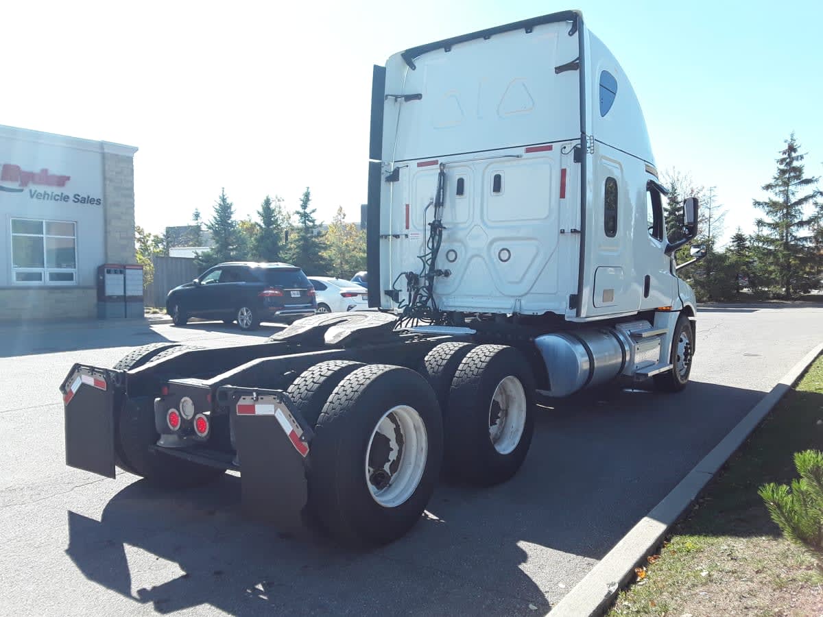 2020 Freightliner/Mercedes NEW CASCADIA 126 241626