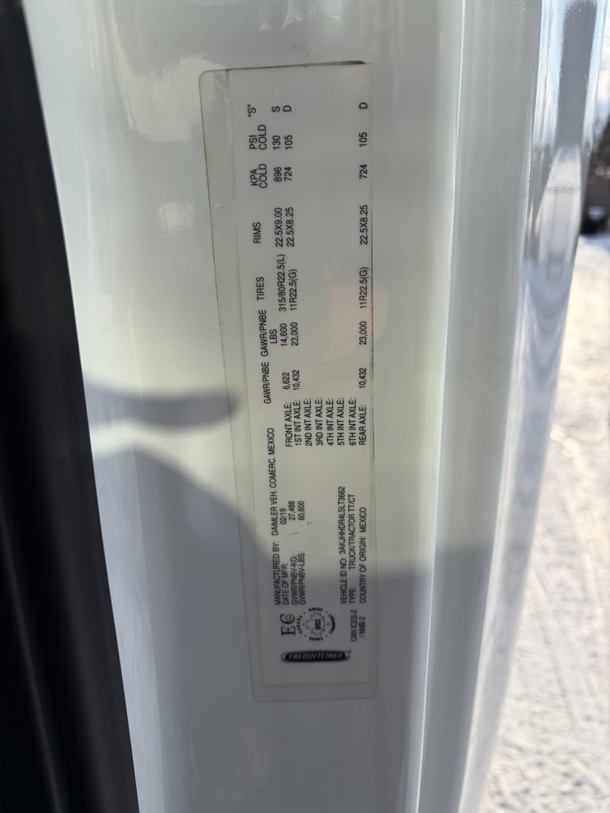 2020 Freightliner/Mercedes NEW CASCADIA 126 241650