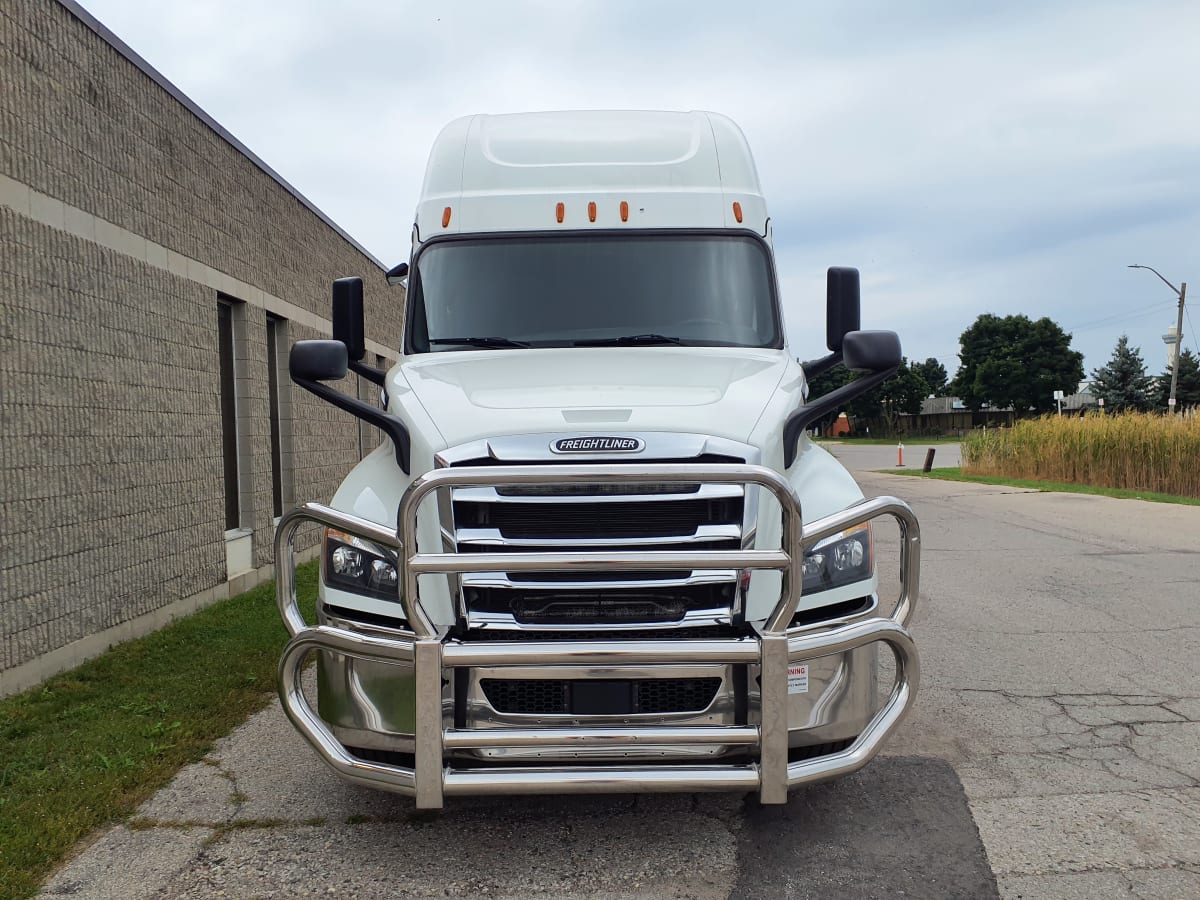 2020 Freightliner/Mercedes NEW CASCADIA 126 241659