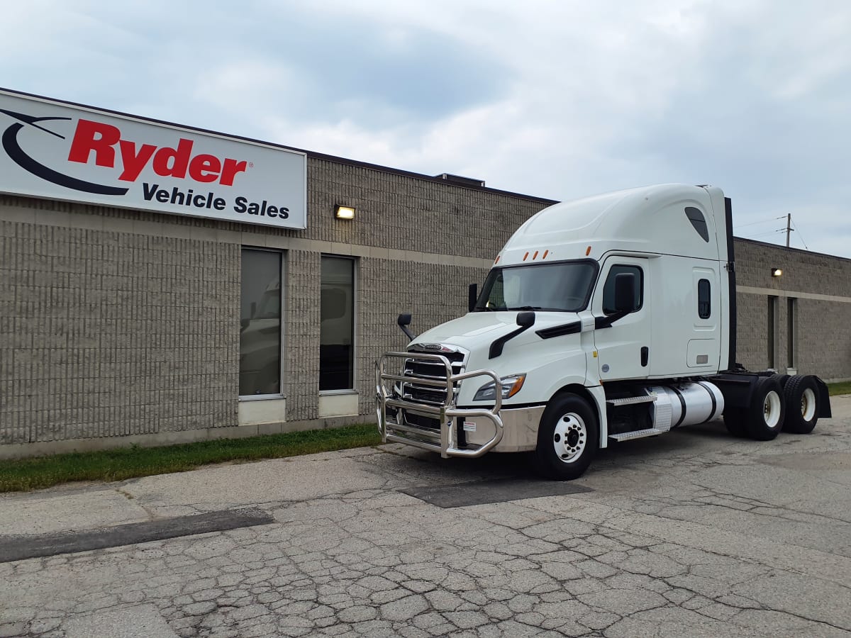 2020 Freightliner/Mercedes NEW CASCADIA 126 241659