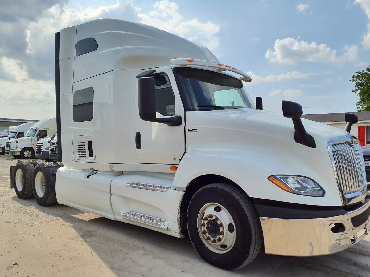 2020 Navistar International LT625 SLPR CAB 241740