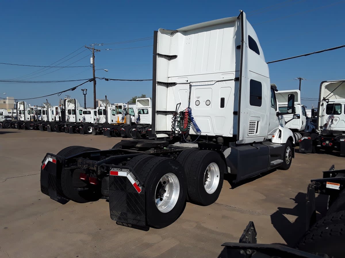2020 Navistar International LT625 SLPR CAB 241745
