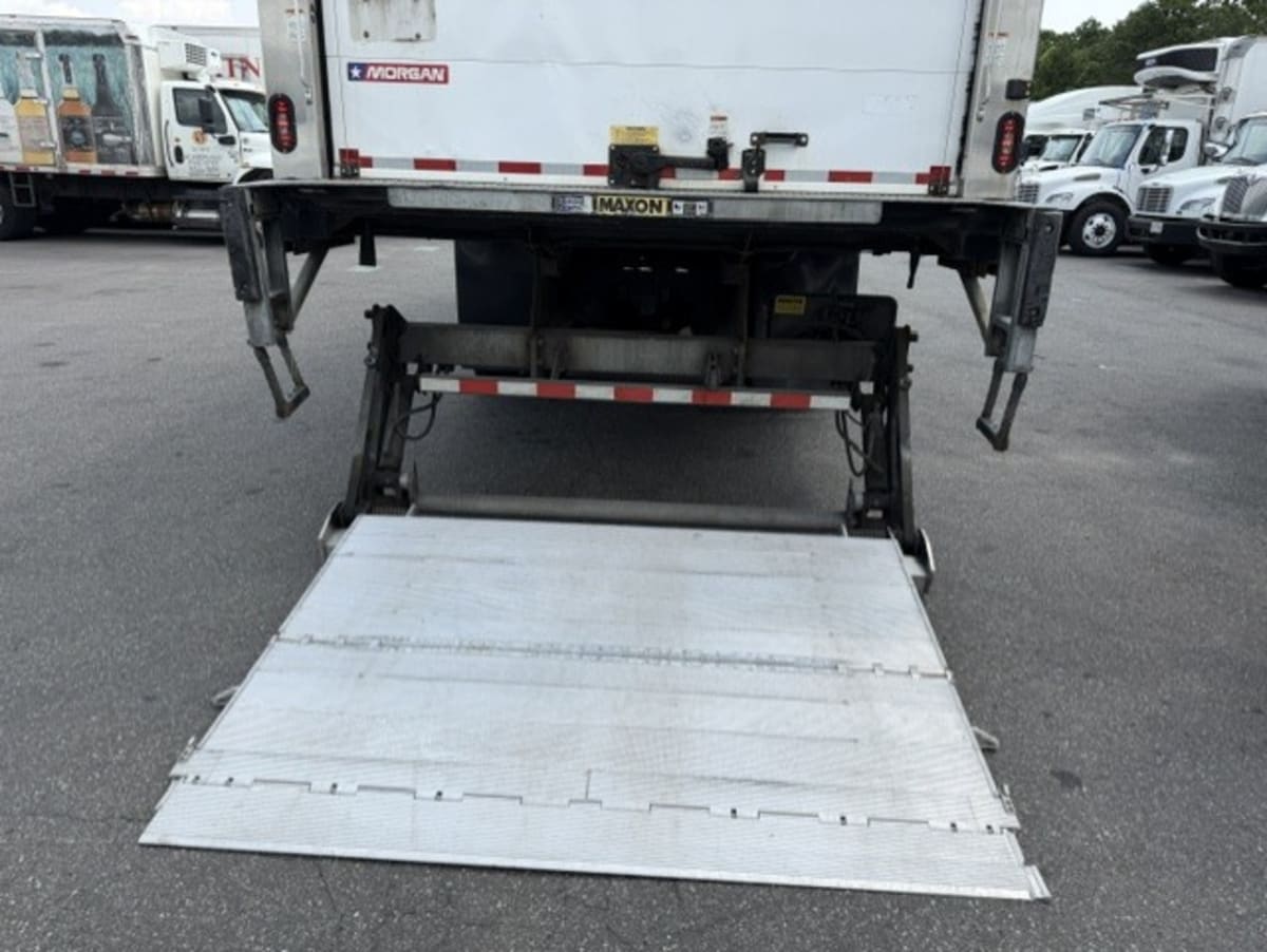 2020 Freightliner/Mercedes M2 106 241761