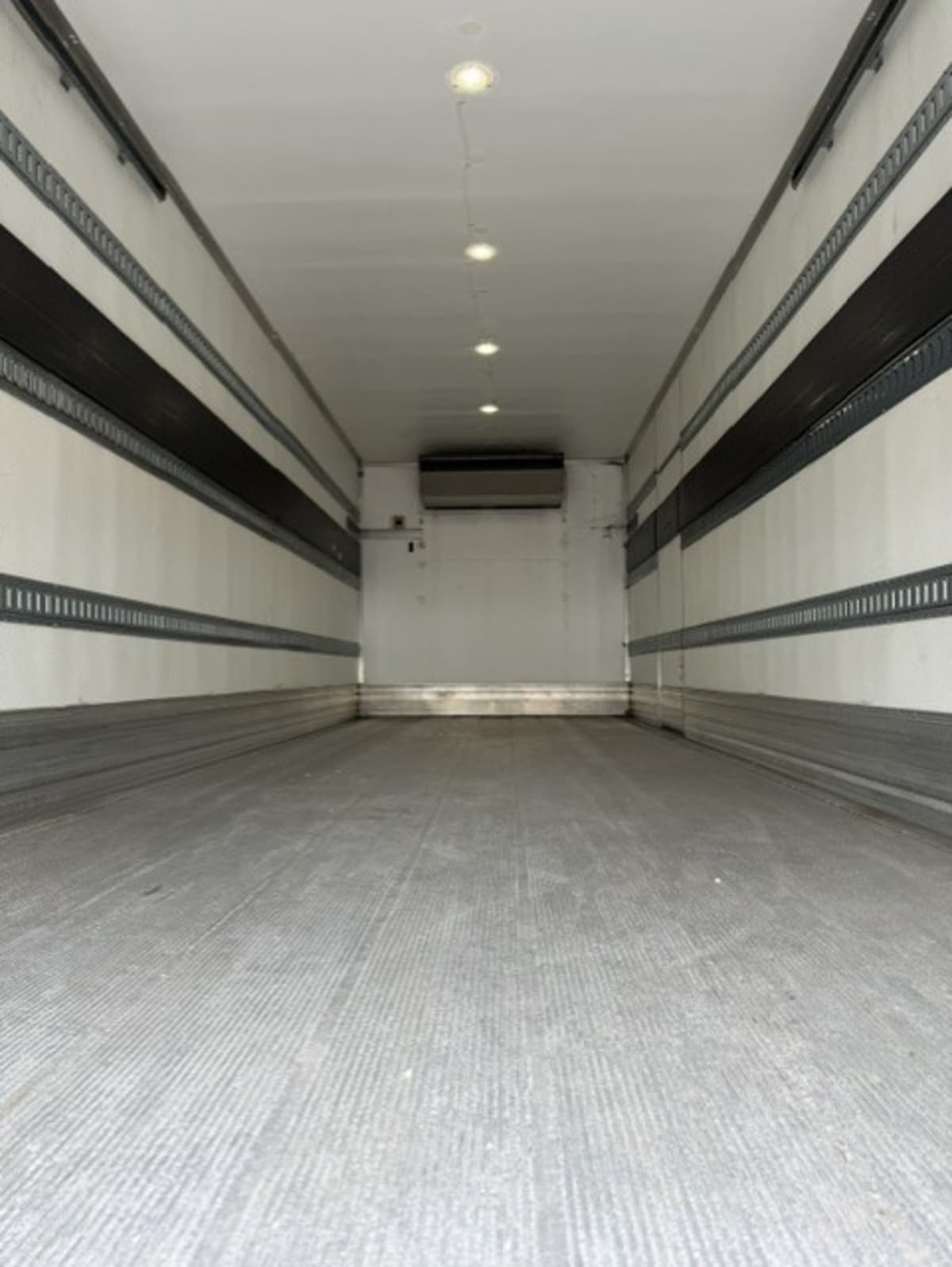 2020 Freightliner/Mercedes M2 106 241761