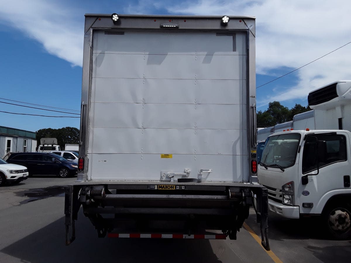 2020 Freightliner M2 106 241772