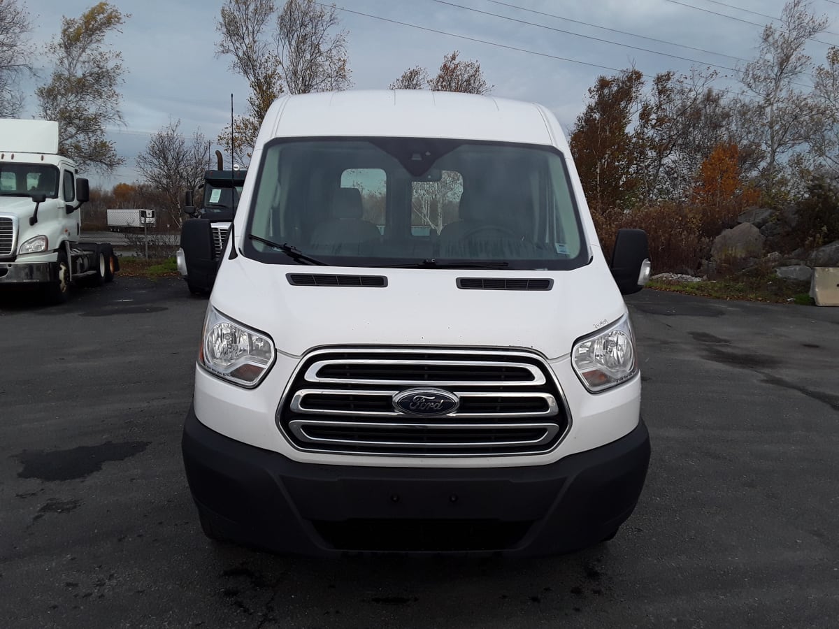 2019 Ford Motor Company TRANSIT 250 MED ROOF 241909