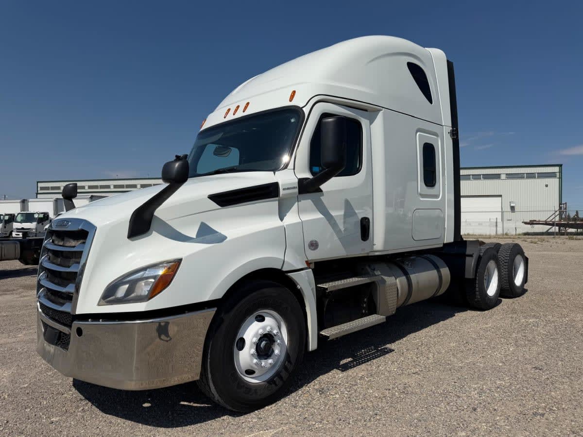 2020 FREIGHTLINER/MERCEDES NEW CASCADIA 126 241920