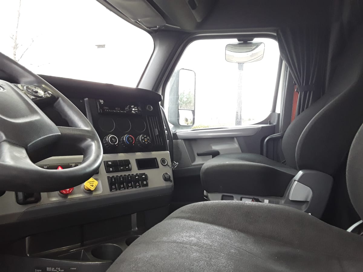 2020 Freightliner/Mercedes NEW CASCADIA 126 241958