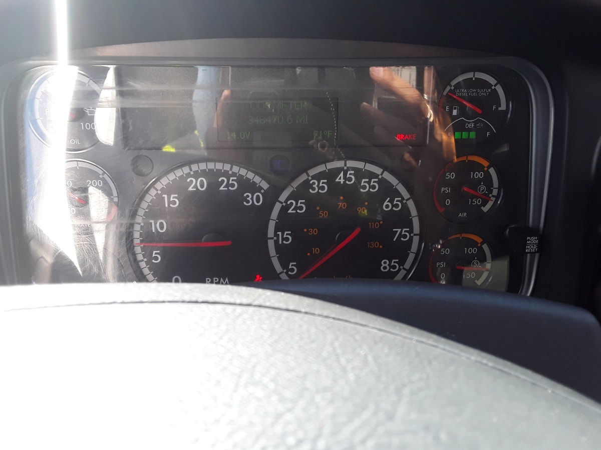 2021 Freightliner/Mercedes M2 106 241992