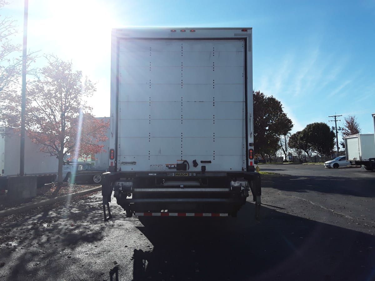 2021 Freightliner/Mercedes M2 106 241992