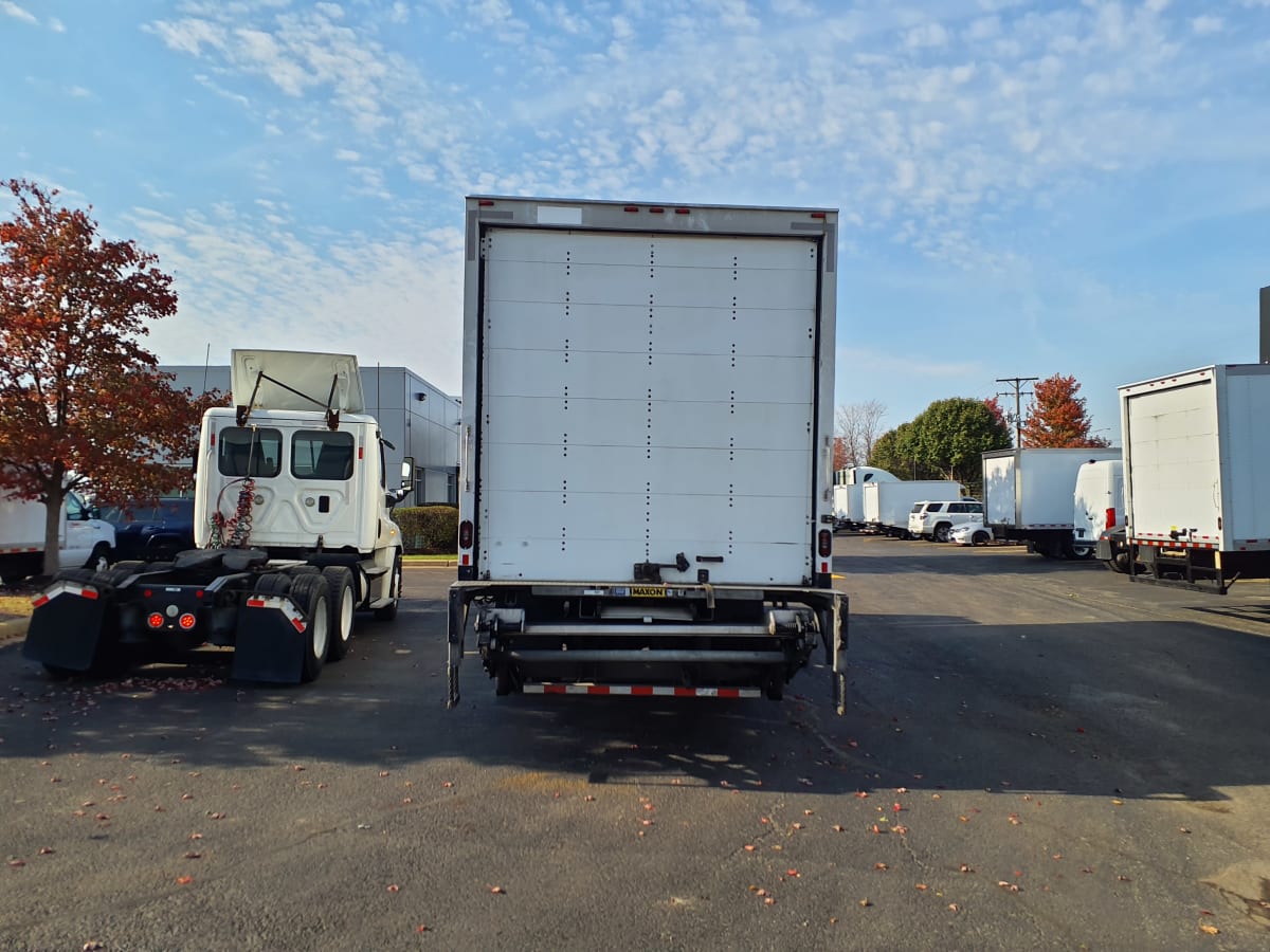 2021 Freightliner/Mercedes M2 106 241993