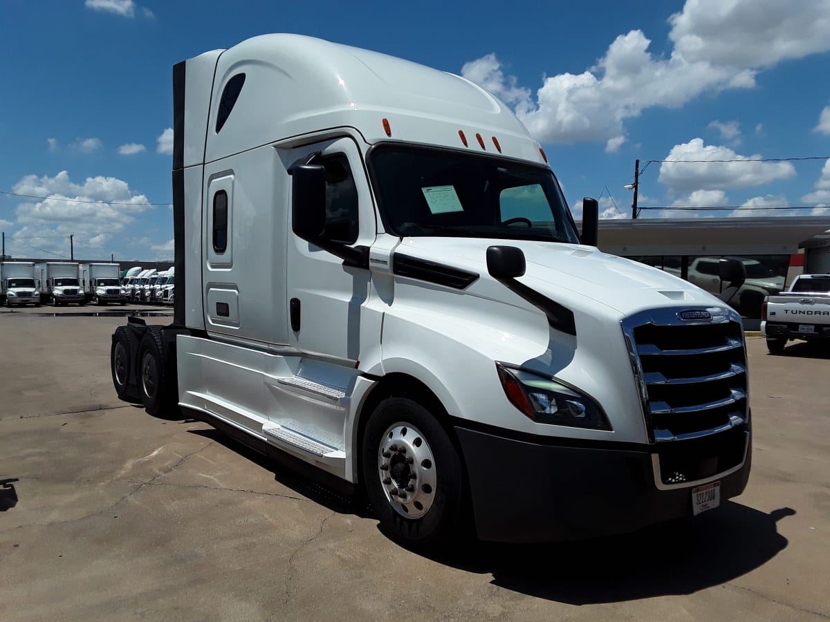 2020 Freightliner/Mercedes NEW CASCADIA PX12664 242038