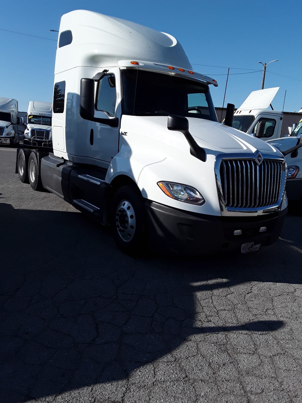 2020 Navistar International LT625 SLPR CAB 242082