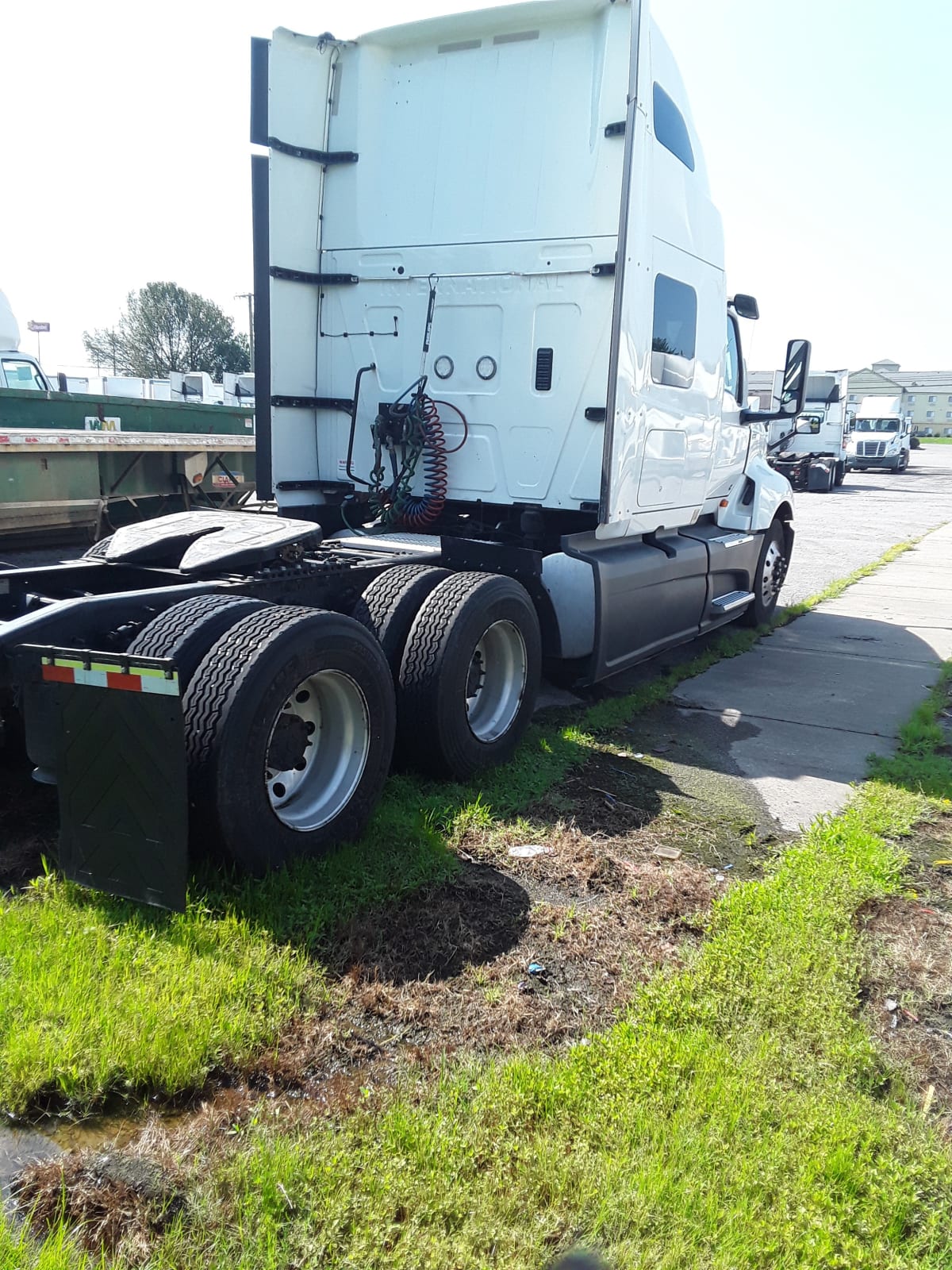 2020 Navistar International LT625 SLPR CAB 242088