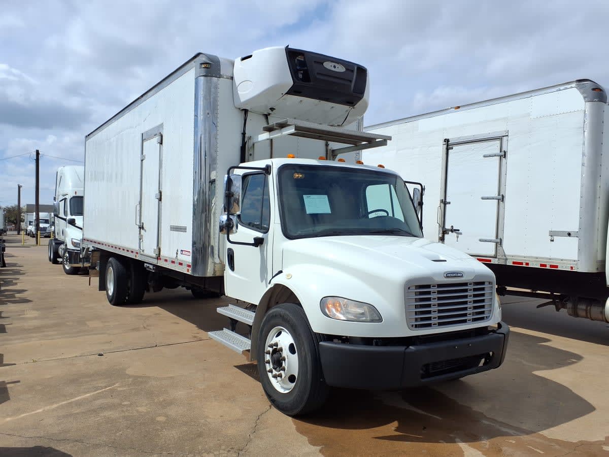 2020 Freightliner/Mercedes M2 106 242121