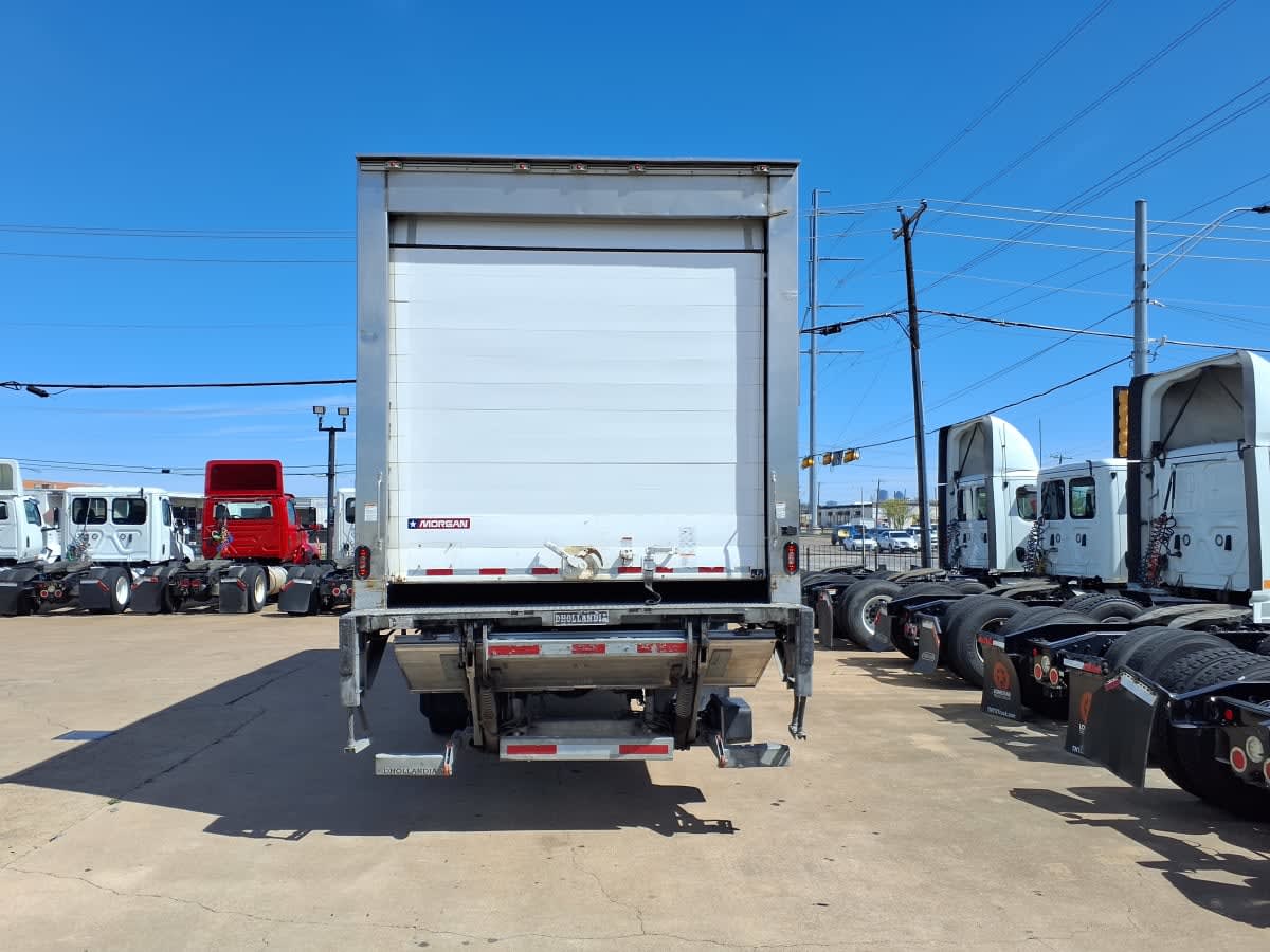 2020 Freightliner/Mercedes M2 106 242122