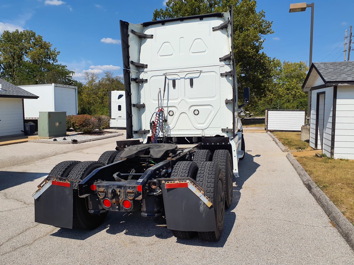 2020 Freightliner/Mercedes NEW CASCADIA PX12664 242172