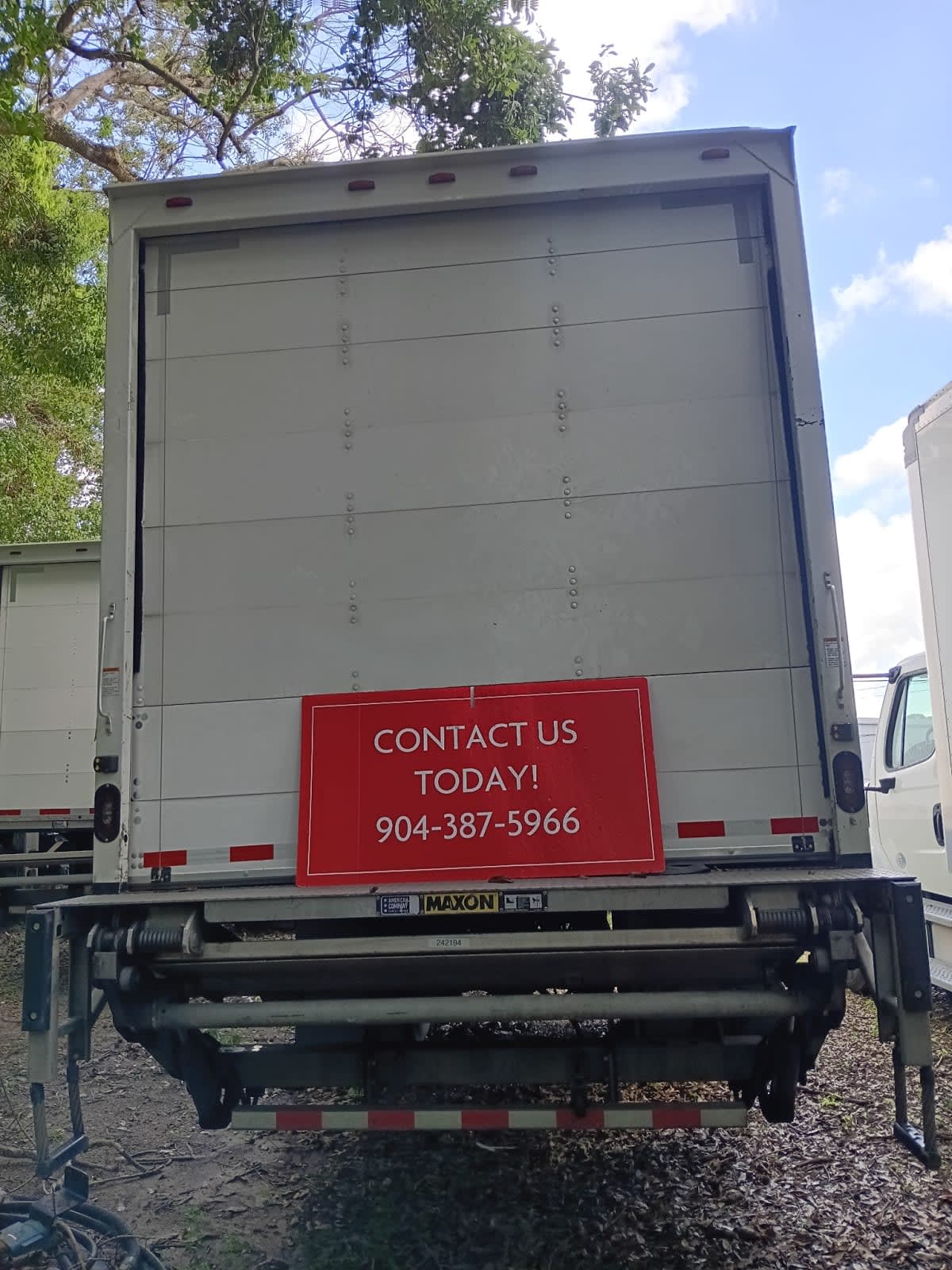 2020 Freightliner M2 106 242194