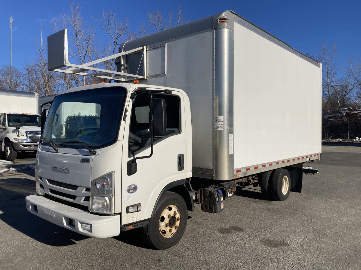 2019 Isuzu NPR 242280