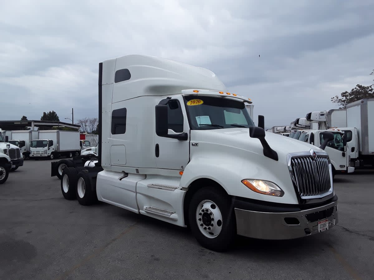 2020 International - image 3