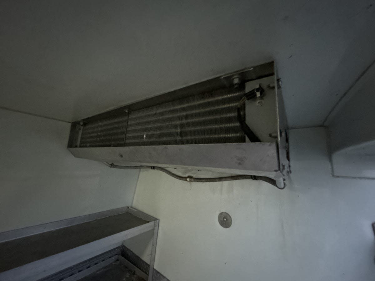 2019 Mercedes-Benz F3CA144 242593