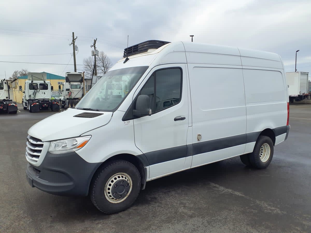 2019 Mercedes-Benz 2500 242598