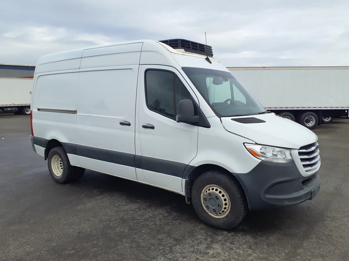 2019 Mercedes-Benz 2500 242598