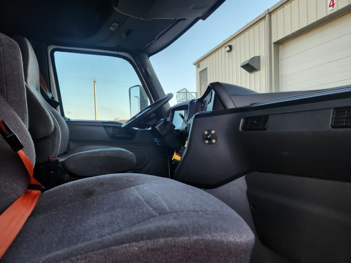 2020 Navistar International LT625 SLPR CAB 242636