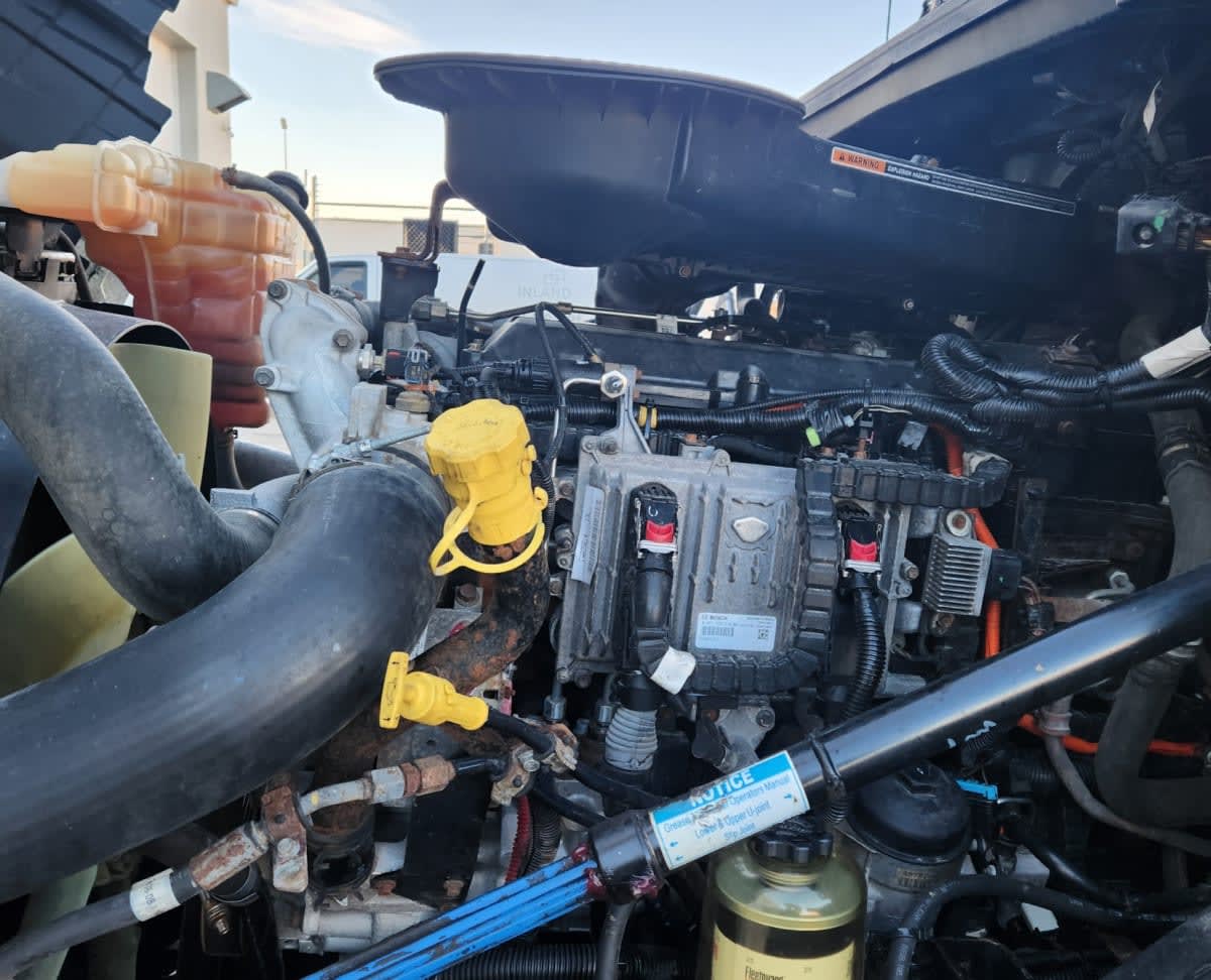2020 Navistar International LT625 SLPR CAB 242636