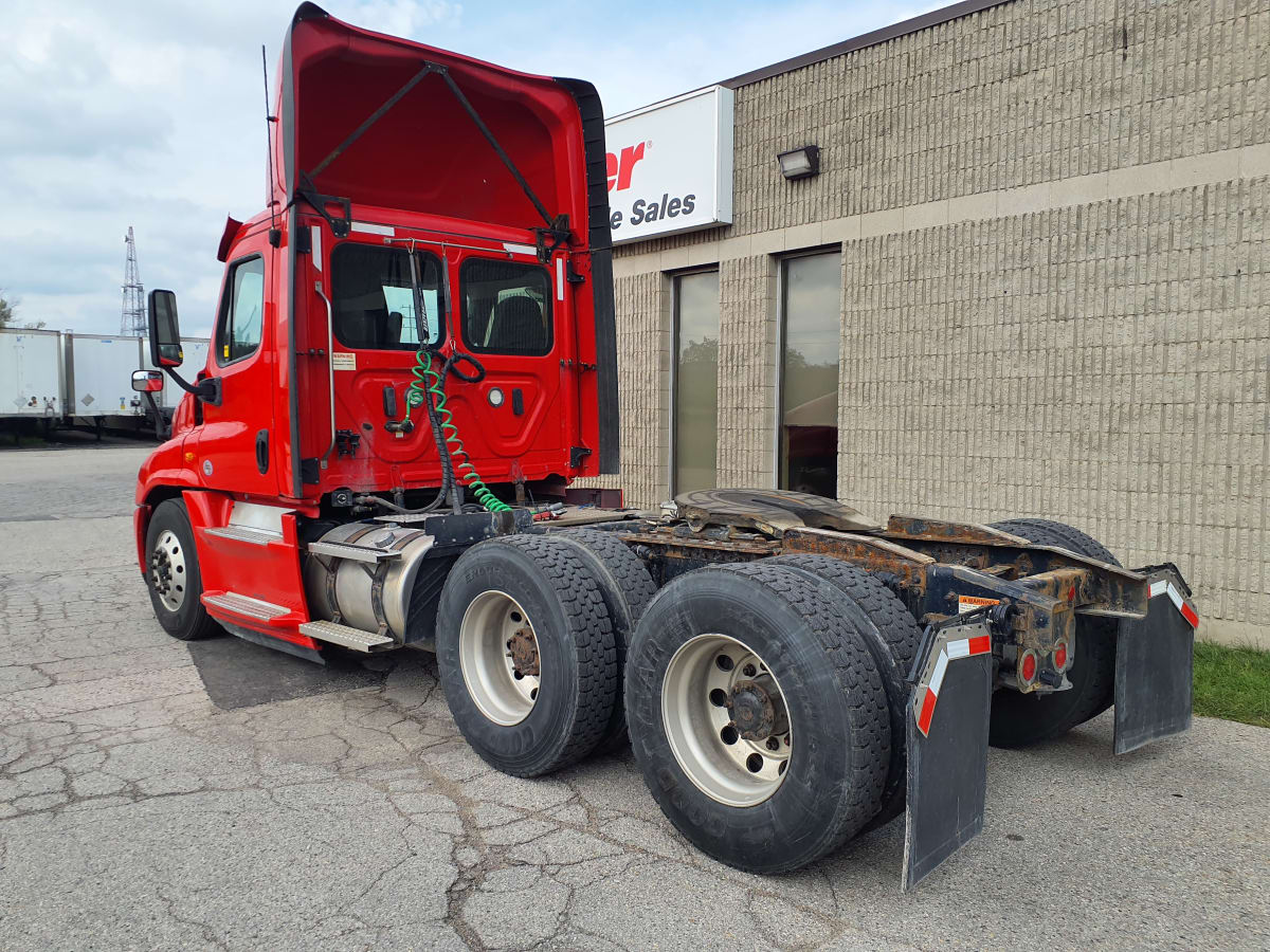 2020 Freightliner/Mercedes CASCADIA 125 242673