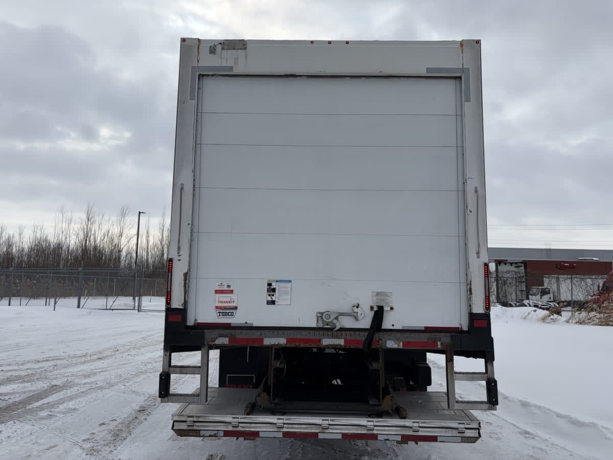 2020 Freightliner/Mercedes M2 106 242899