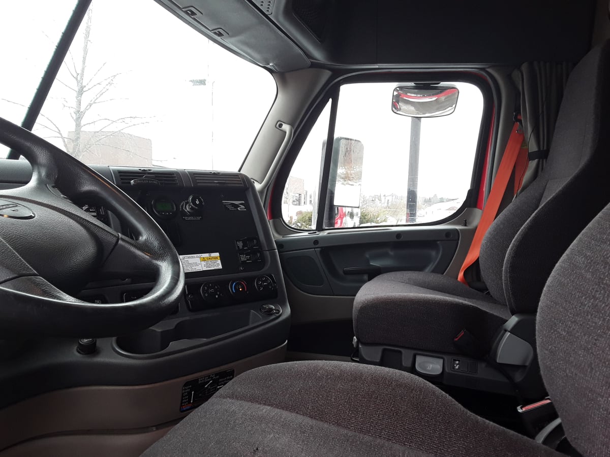 2020 Freightliner/Mercedes CASCADIA 125 242956