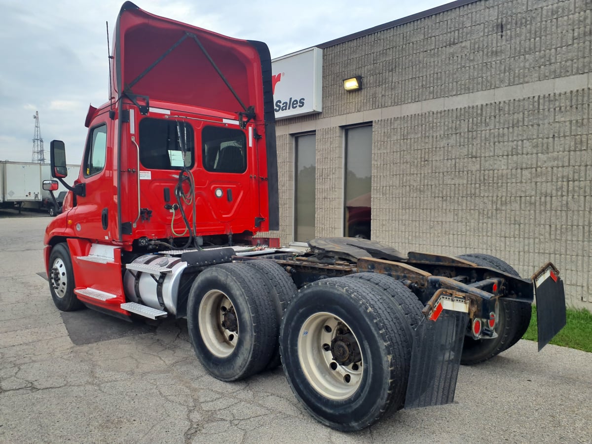 2020 Freightliner/Mercedes CASCADIA 125 242960