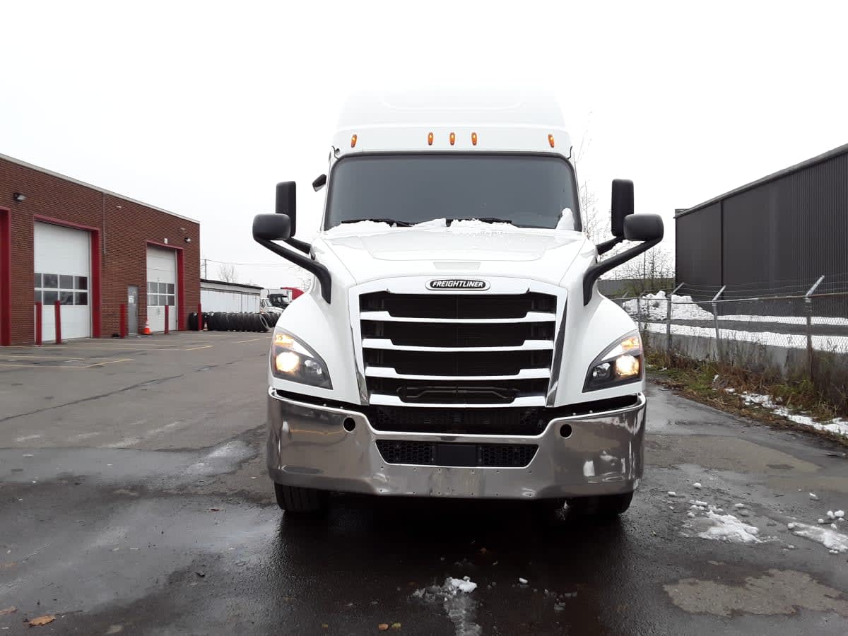 2020 Freightliner/Mercedes NEW CASCADIA 126 243064