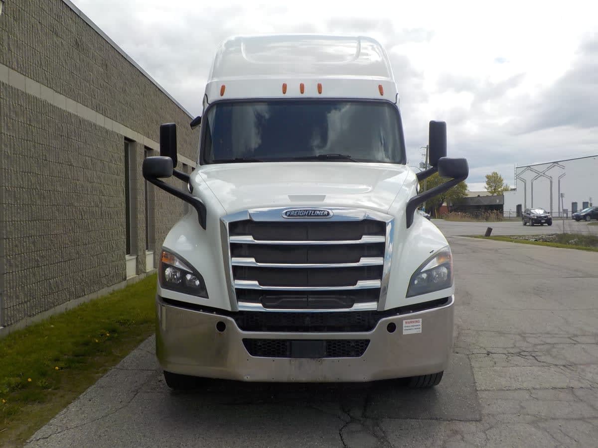 2020 Freightliner/Mercedes NEW CASCADIA 126 243071