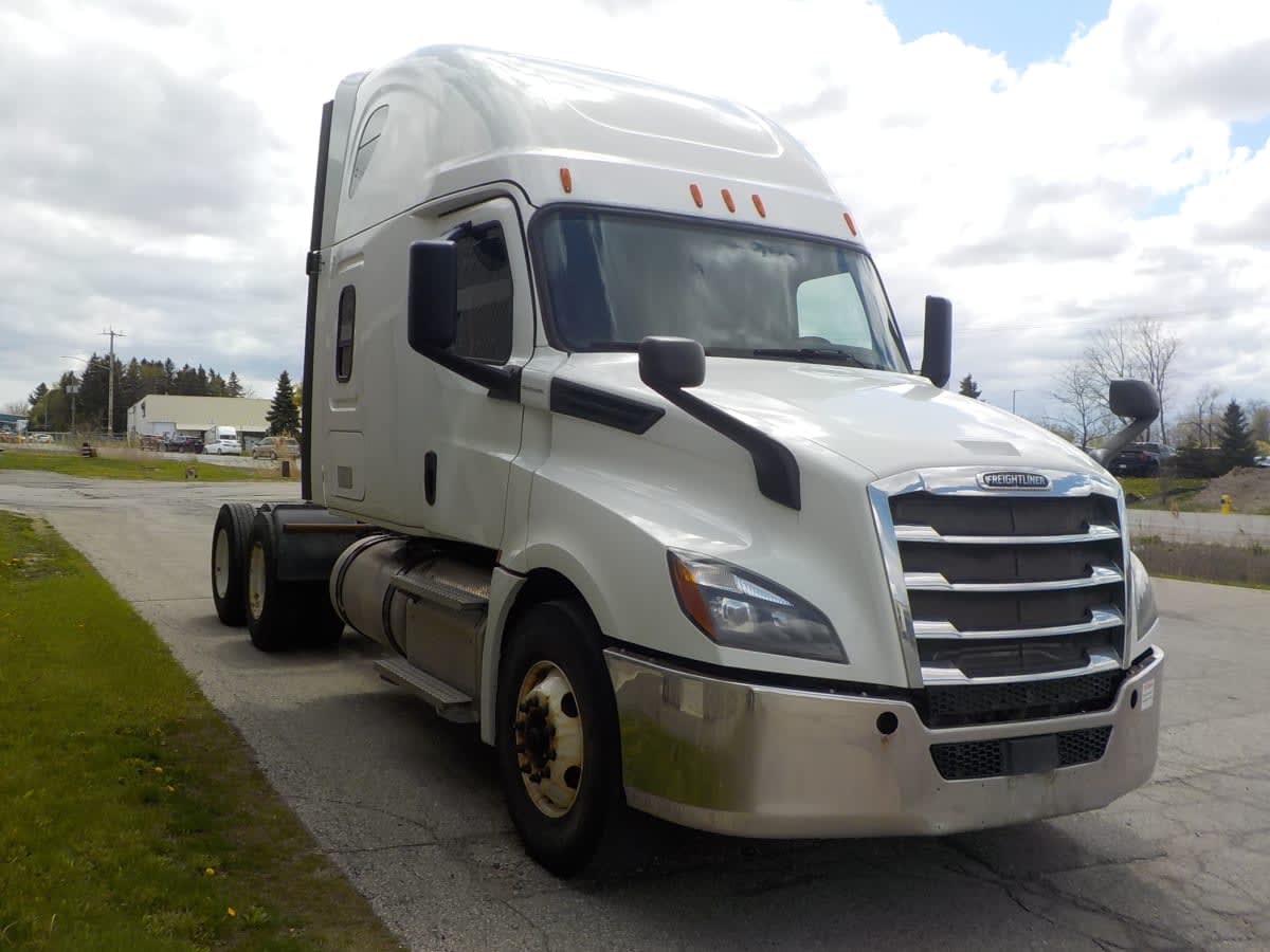 2020 Freightliner/Mercedes NEW CASCADIA 126 243071