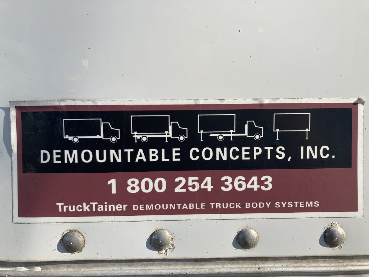 2020 Freightliner/Mercedes M2 106 243105